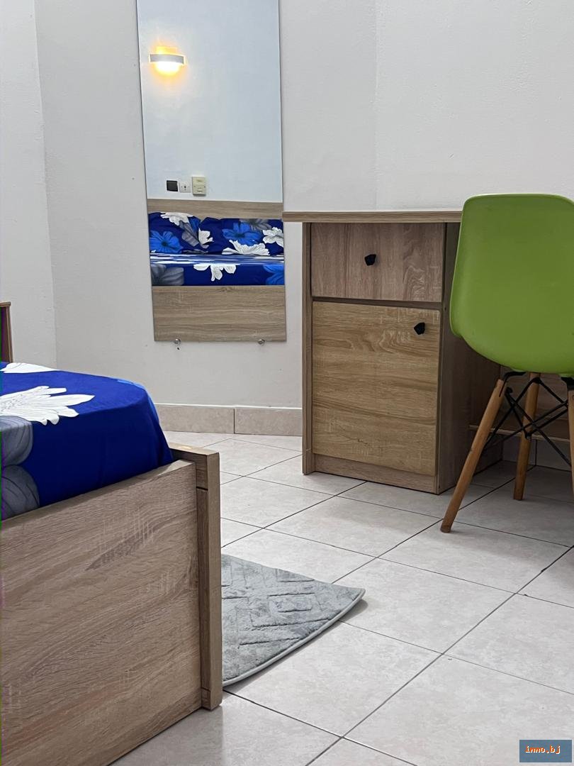 APPARTEMENT MEUBLÉ DE CHAMBRE SALON ( 2 PIÈCES ) À FIDJROSSÈ PLAGE photo 3